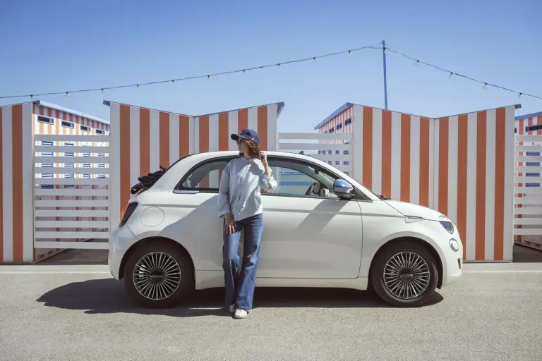 FIAT 500 Hybrid Dolcevita - 21