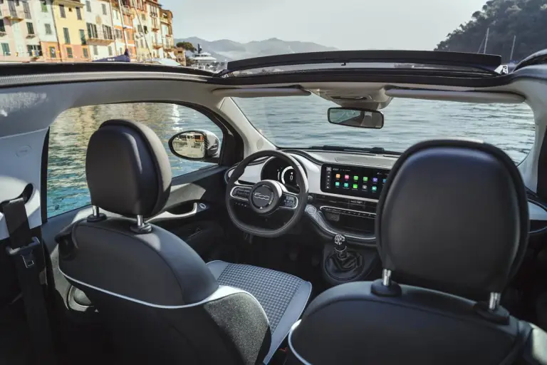 FIAT 500 Hybrid Dolcevita - 30