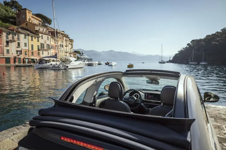 FIAT 500 Hybrid Dolcevita - 34