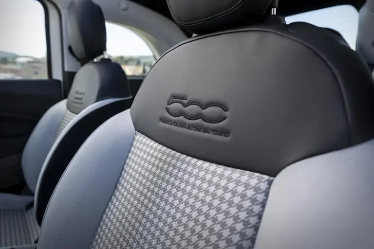 FIAT 500 Hybrid Dolcevita - 32