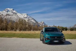 Peugeot 308 Hybrid - Passo del Maloja
