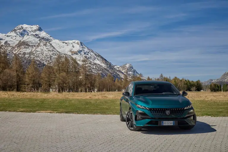 Peugeot 308 Hybrid - Passo del Maloja - 1