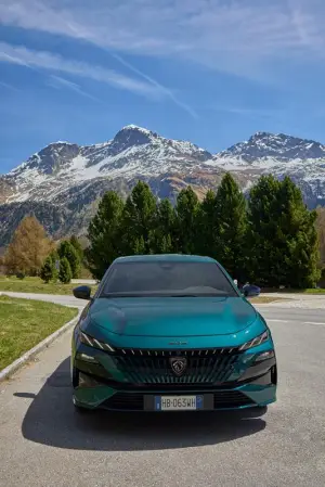 Peugeot 308 Hybrid - Passo del Maloja