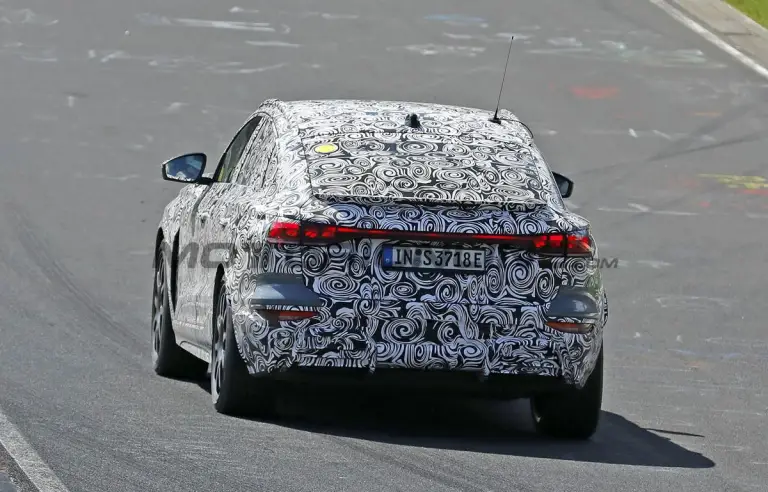 Audi RS Q6 Sportback e-tron - Foto spia 14-05-2026 - 8