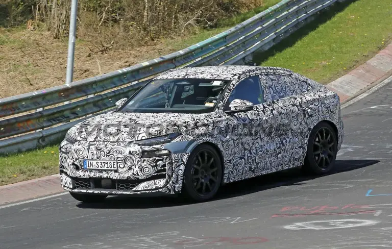 Audi RS Q6 Sportback e-tron - Foto spia 14-05-2026 - 6