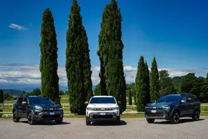 Dacia Duster e Bigster Hybrid-G 150 4x4 2026