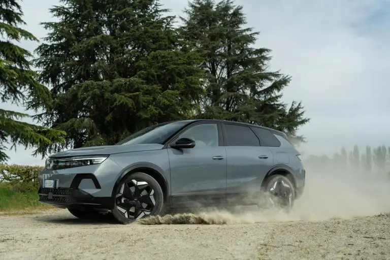 Opel Grandland Electric AWD 2026 - 4