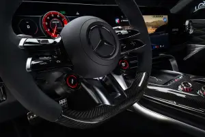 Nuova Mercedes-AMG GT Coupe4