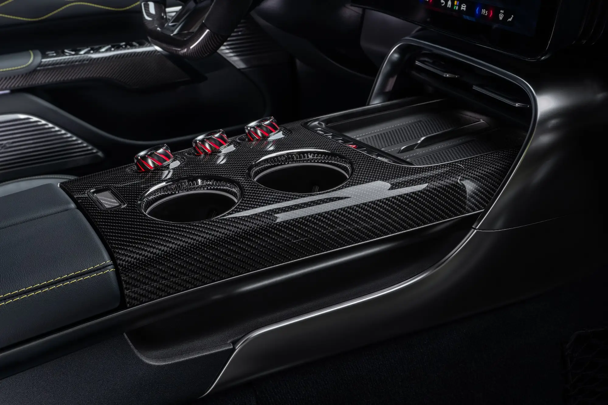 Nuova Mercedes-AMG GT Coupe4 - 3