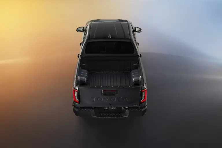 Toyota Hilux elettrico - 5