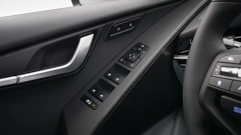 Kia Niro 2026 - Foto ufficiali - 11