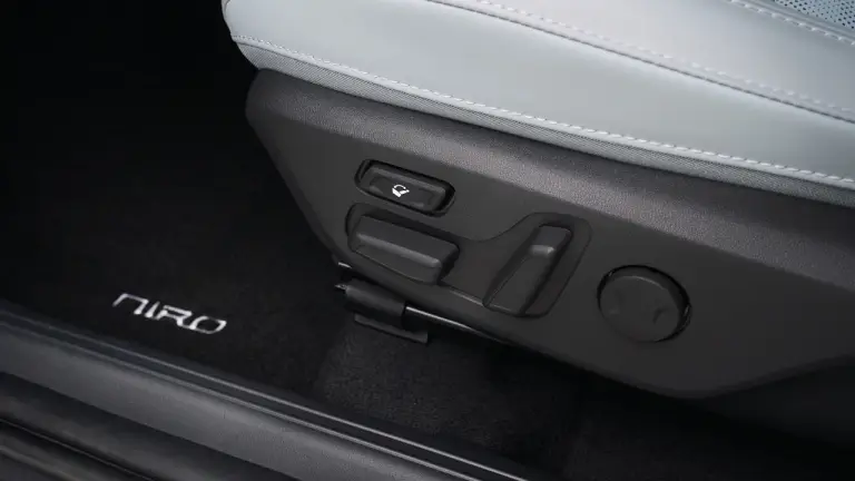 Kia Niro 2026 - Foto ufficiali - 15