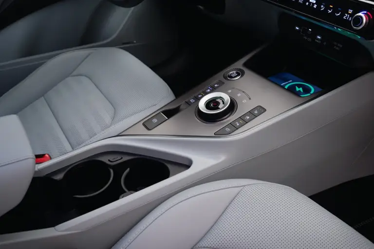 Kia Niro 2026 - Foto ufficiali - 30