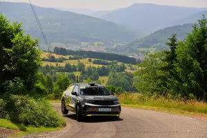 Opel Mokka GSE Rally al debutto - 3