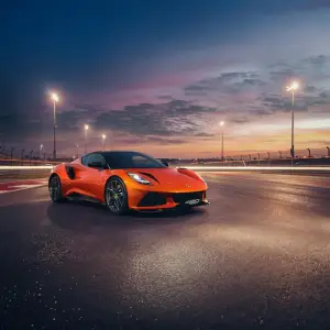 Lotus Emira 420 Sport - 4