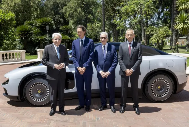 Ferrari Luce - Sergio Mattarella - 2