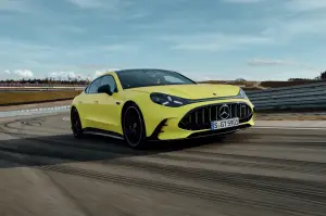 Mercedes AMG GT Coupe 4 2026 - Foto ufficiali