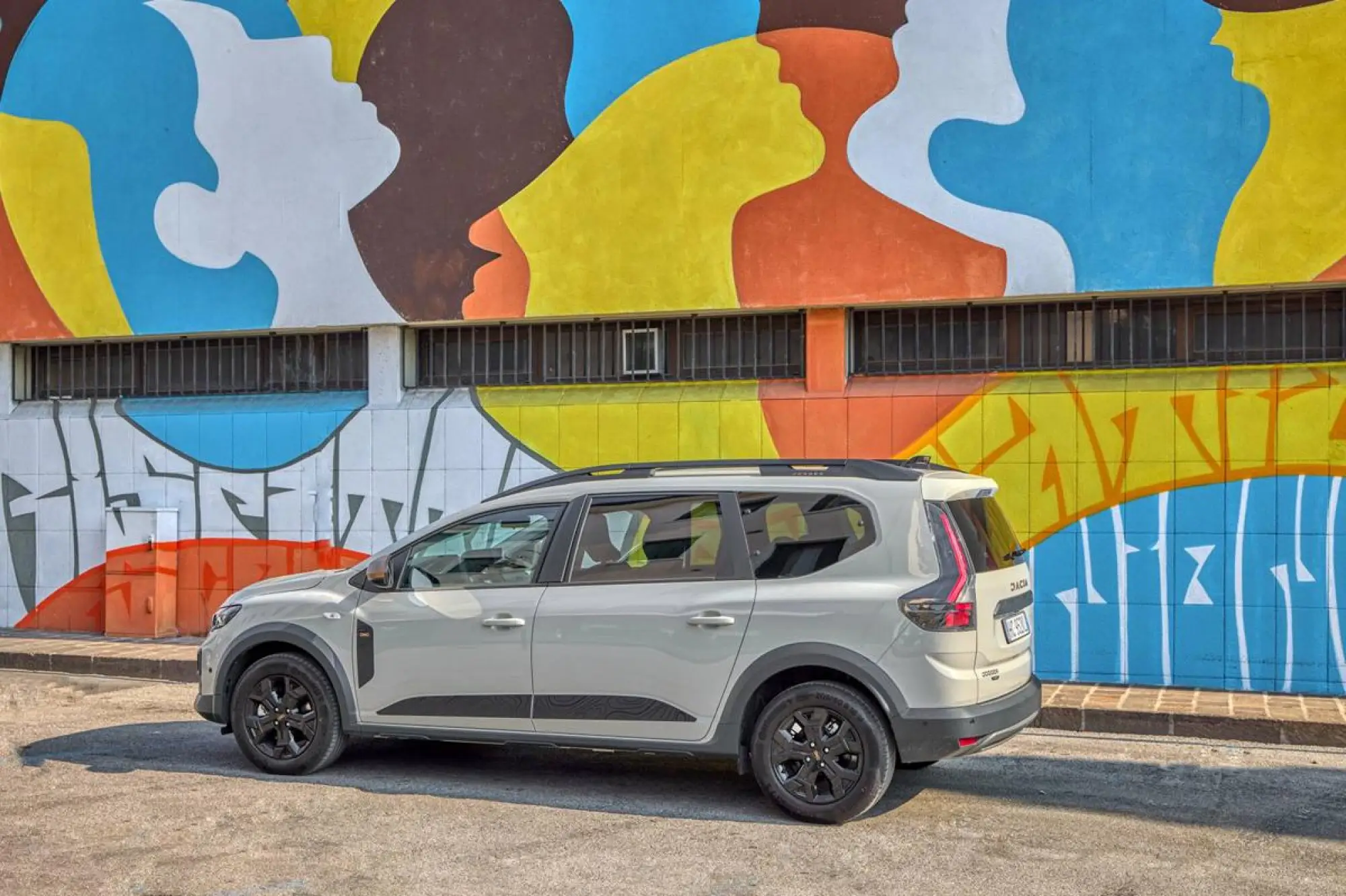 Dacia Jogger Hybrid 155 - Montebelluna - 3