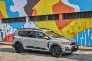 Dacia Jogger Hybrid 155 - Montebelluna