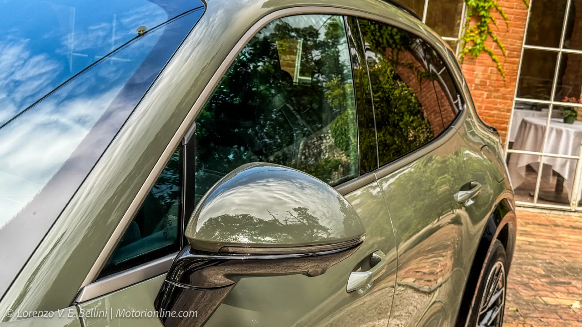 Porsche Cayenne Electric - Primo Contatto - 9