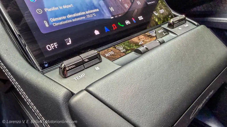 Porsche Cayenne Electric - Primo Contatto - 31