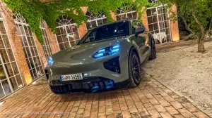 Porsche Cayenne Electric - Primo Contatto