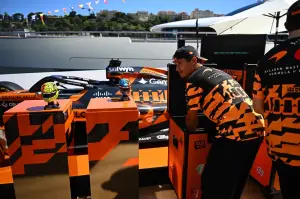 Lego McLaren - Caschi Norris e Piastri - 9