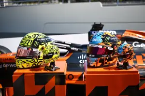 Lego McLaren - Caschi Norris e Piastri