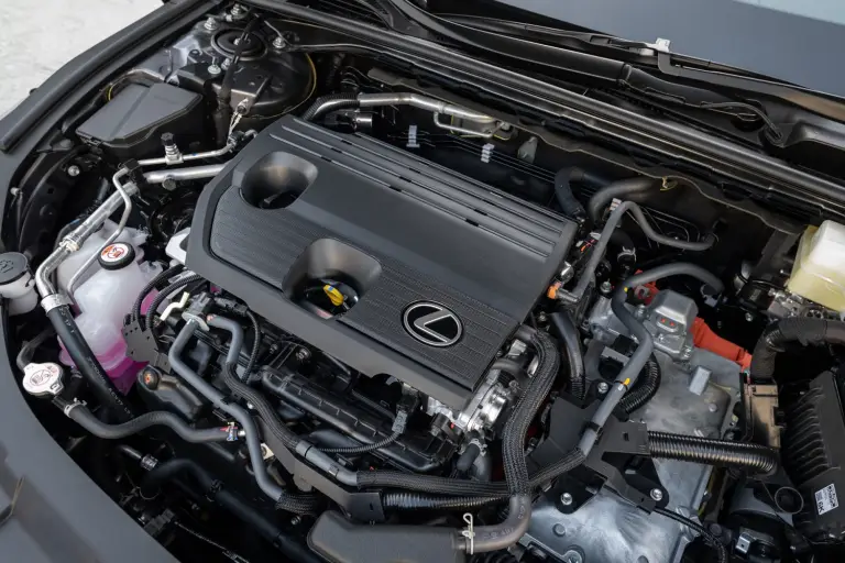 Nuova Lexus ES - 14
