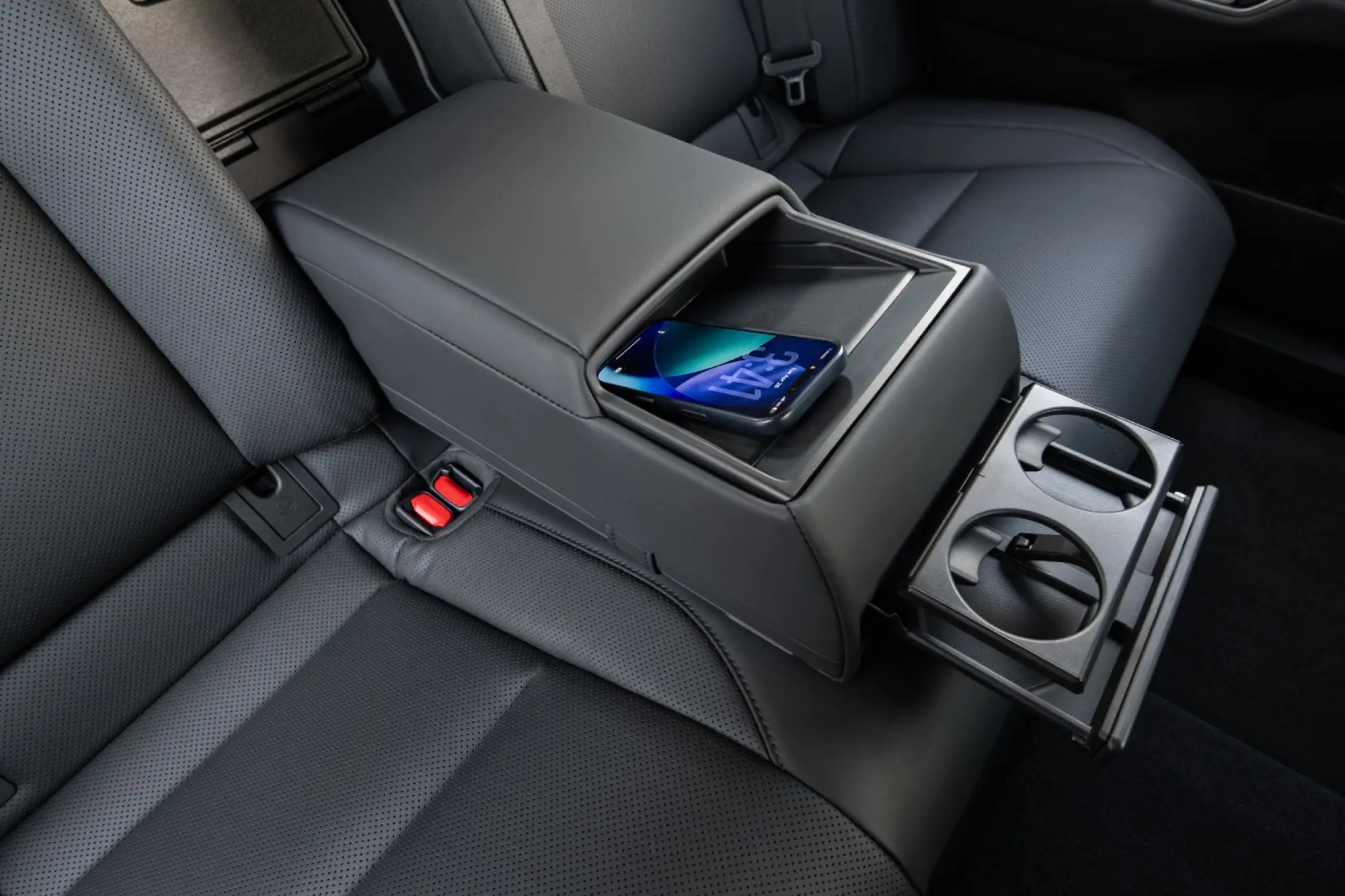 Nuova Lexus ES - 12