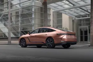 Nuova Lexus ES - 3
