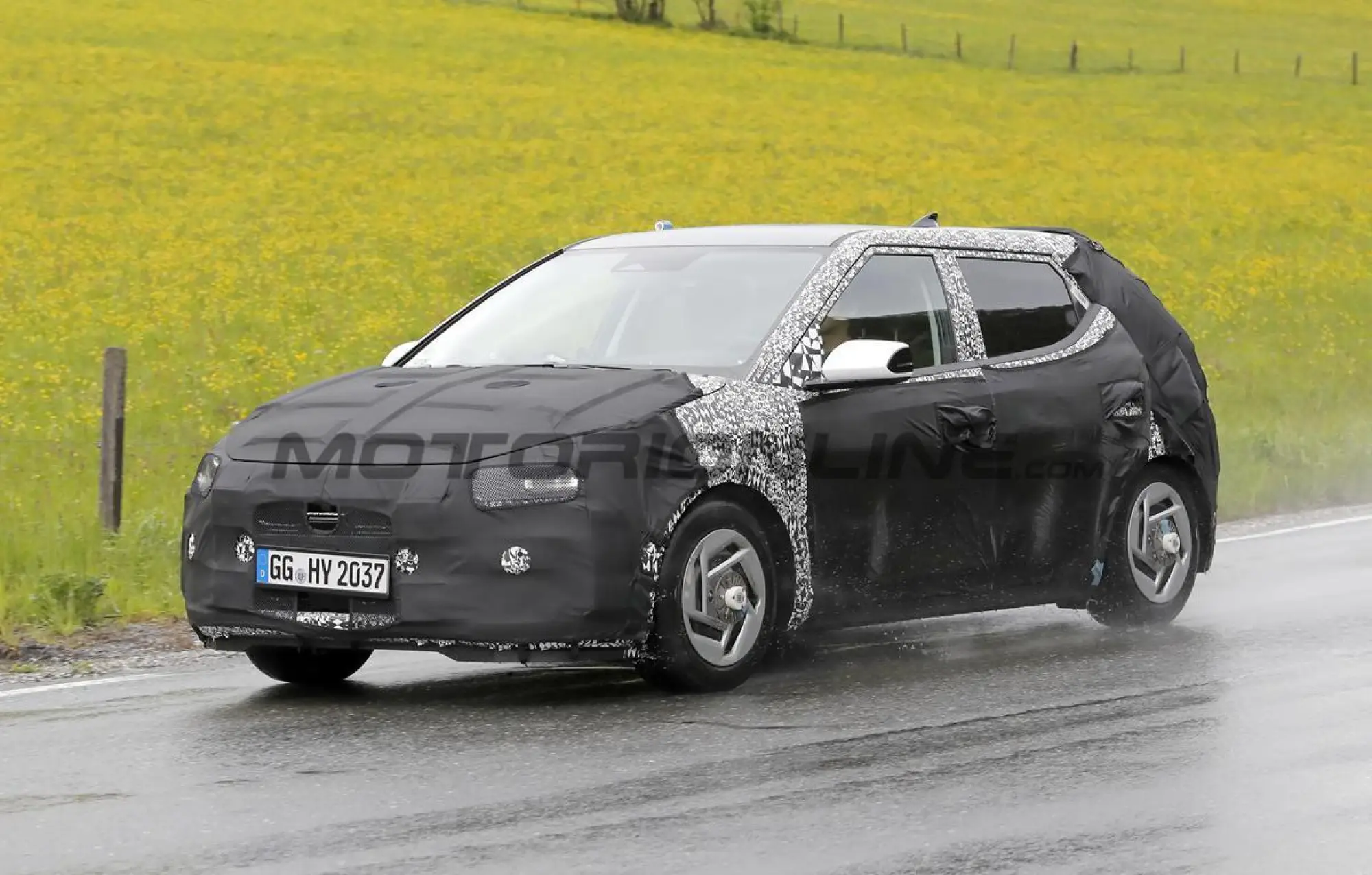 Hyundai i20 2027 - Foto spia 05-06-2026 - 3