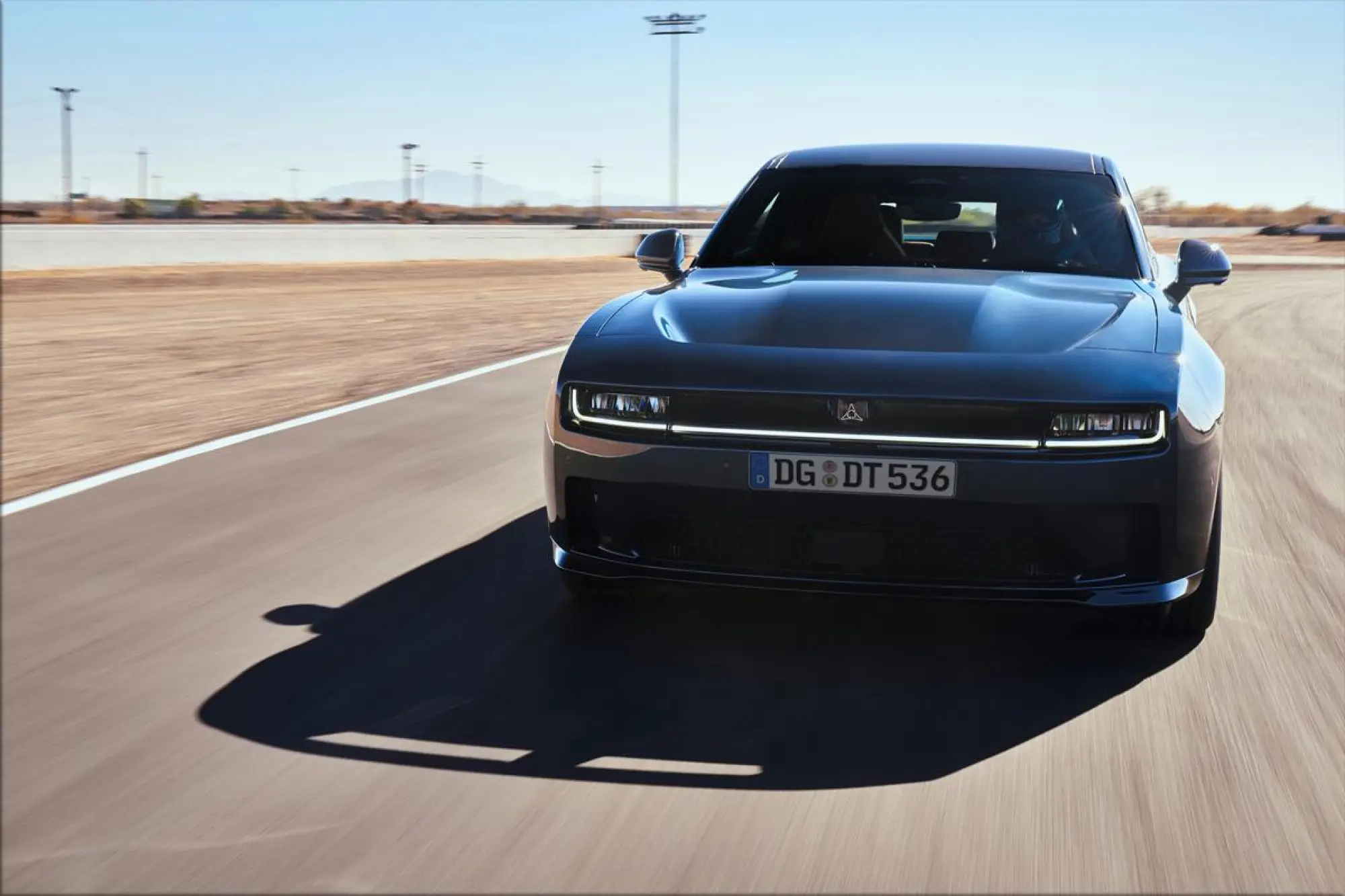 Dodge Charger 2026 - 5
