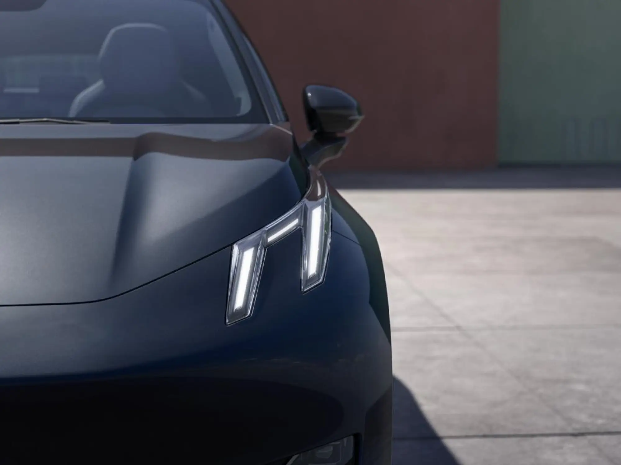 Lynk e Co 02 2027 - 10