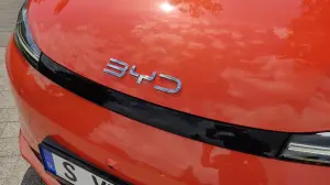 BYD Dolphin G DM-i 2026 - Prova Berlino