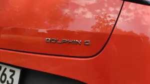 BYD Dolphin G DM-i 2026 - Prova Berlino