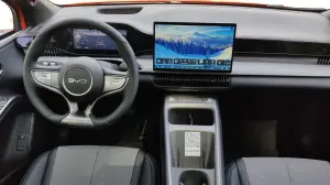 BYD Dolphin G DM-i 2026 - Prova Berlino