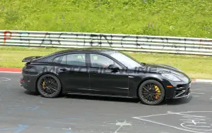 Porsche Panamera 2027 - Foto spia 15-06-2026