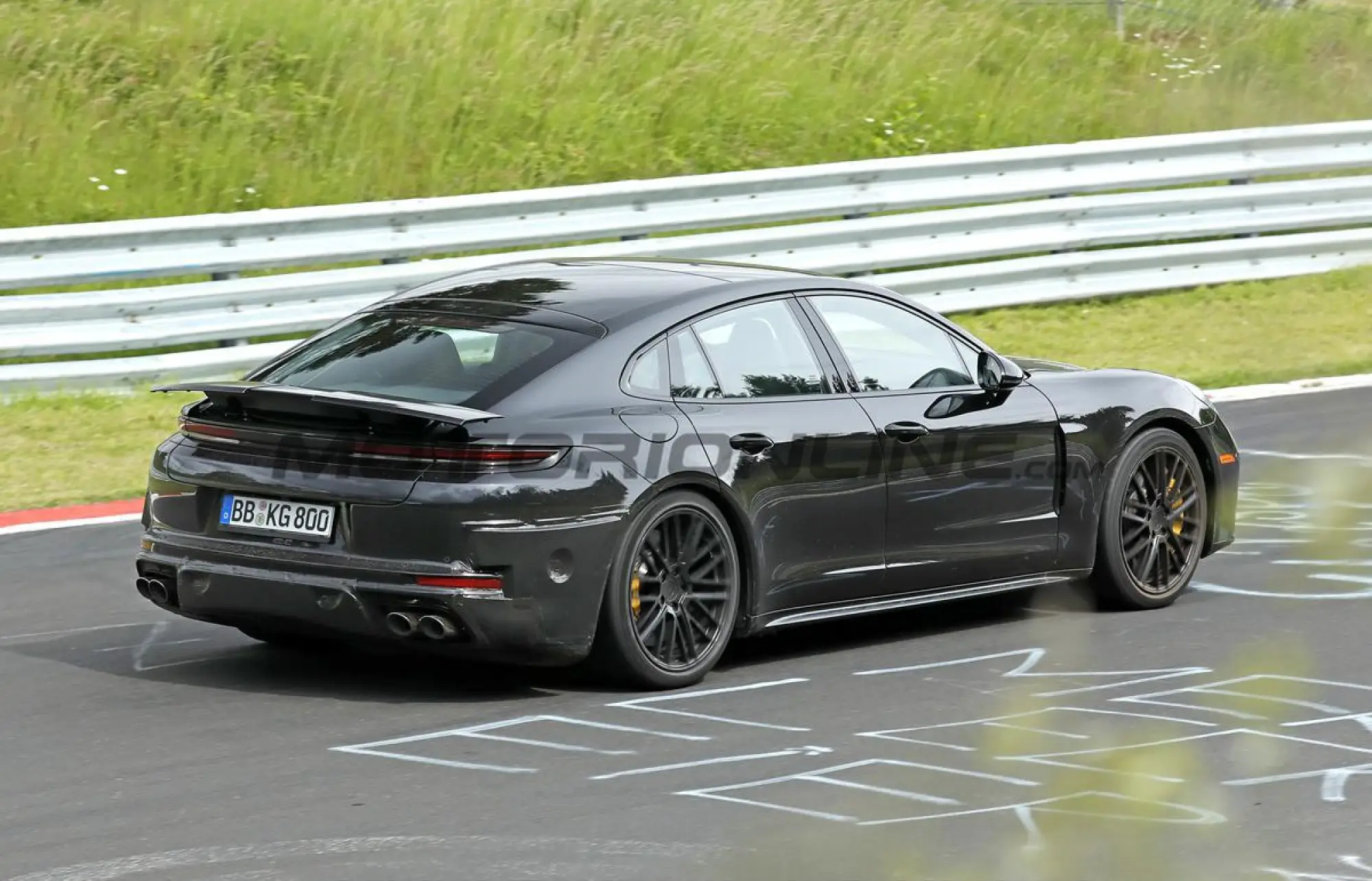 Porsche Panamera 2027 - Foto spia 15-06-2026 - 10