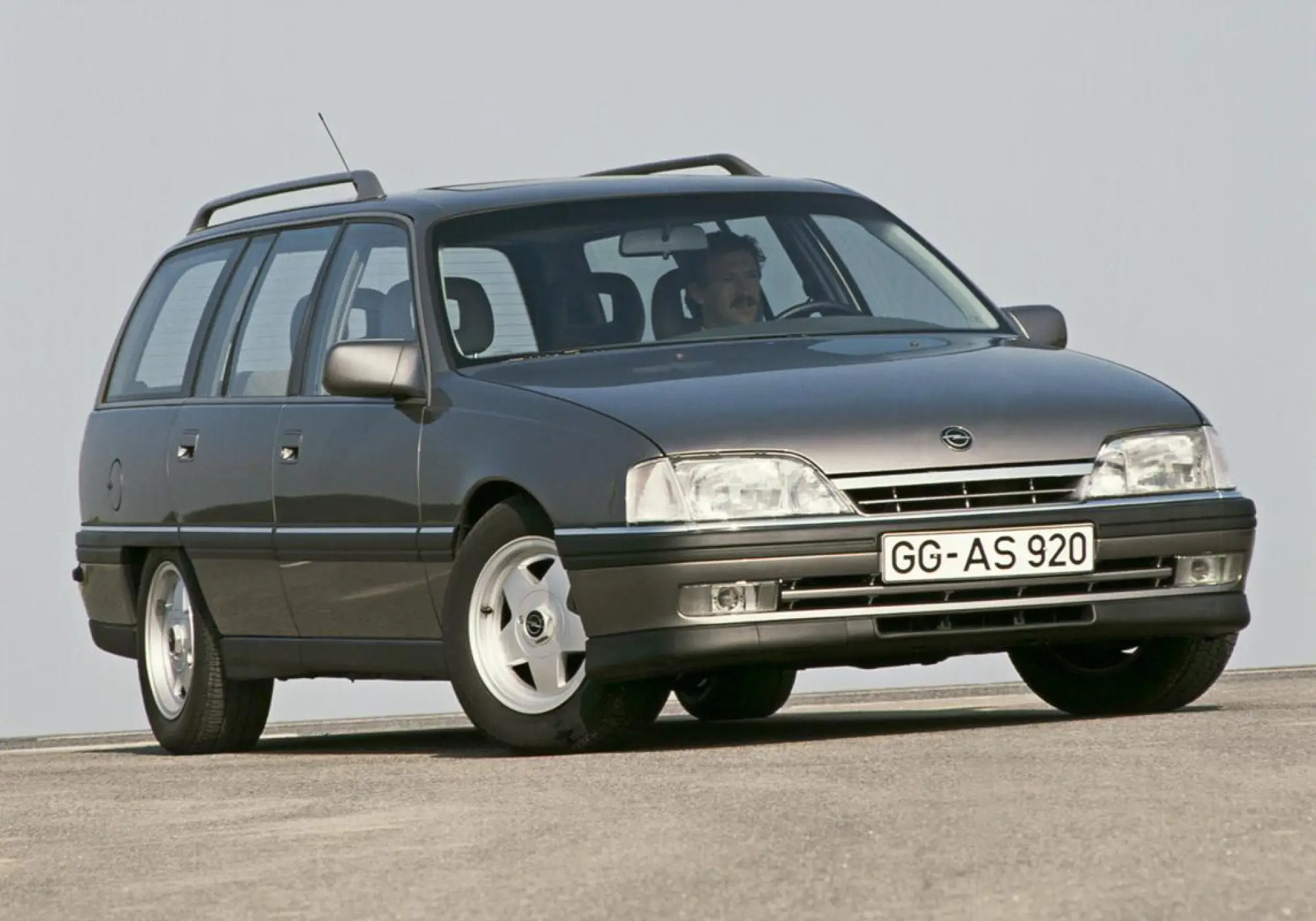 Opel Omega - 7