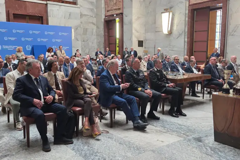 Francobollo ASI 60 anni - 2