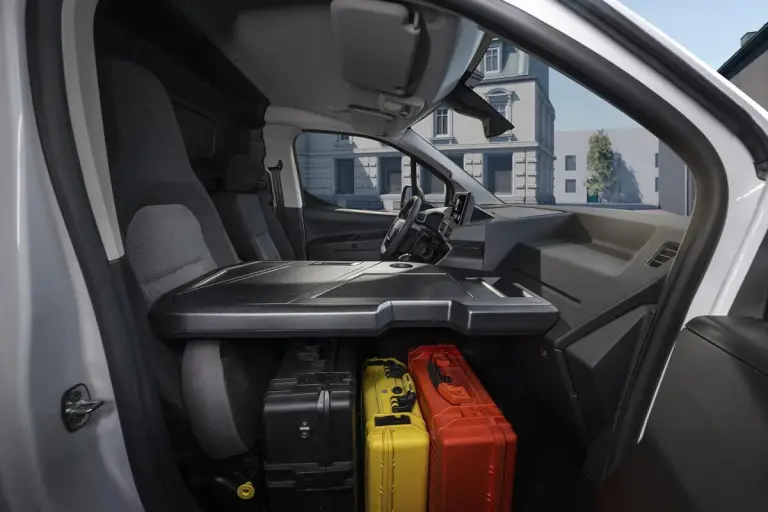 Stellantis Pro One - Smart Compact Van 2026 - 6