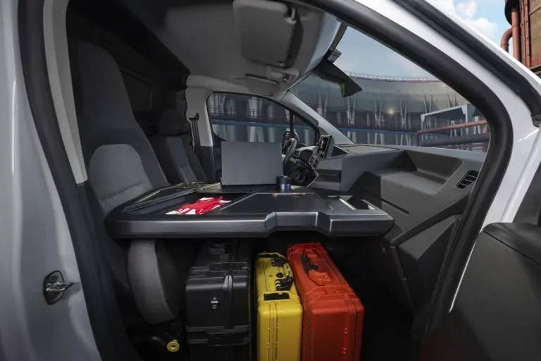 Stellantis Pro One - Smart Compact Van 2026 - 42
