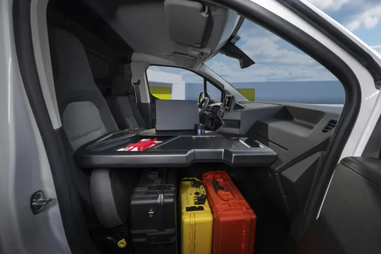 Stellantis Pro One - Smart Compact Van 2026 - 46