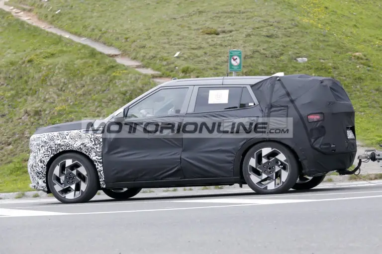 Hyundai Kona - Foto spia 18-6-2026 - 6