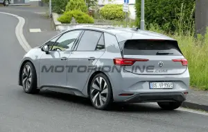 Volkswagen ID3 Neo GTX - Foto spia 18-06-2026 - 6