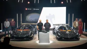 LEGO Technic Hypercar Koenigsegg Sadair Spear - 34