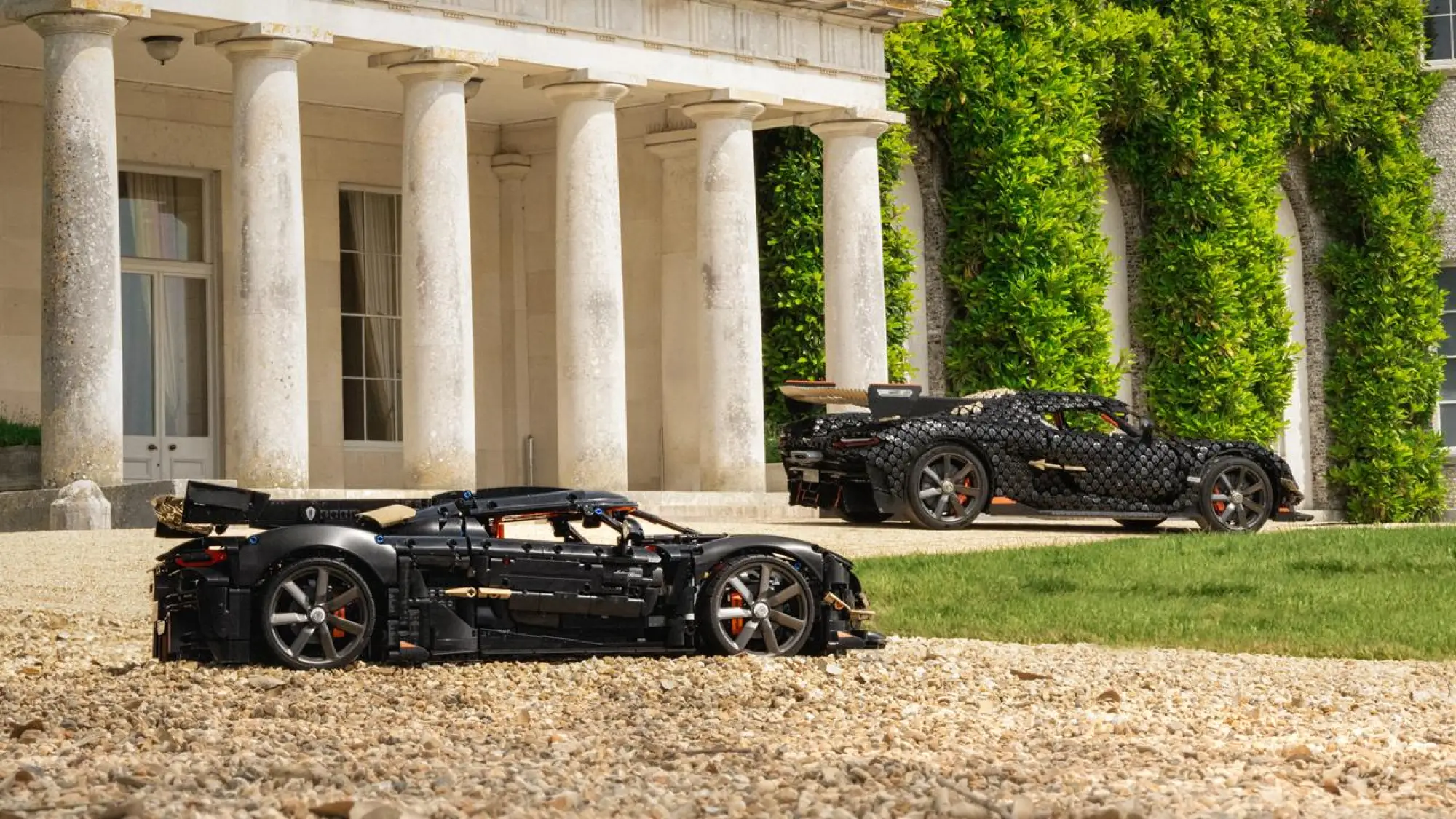 LEGO Technic Hypercar Koenigsegg Sadair Spear - 45