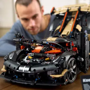 LEGO Technic Hypercar Koenigsegg Sadair Spear - 8