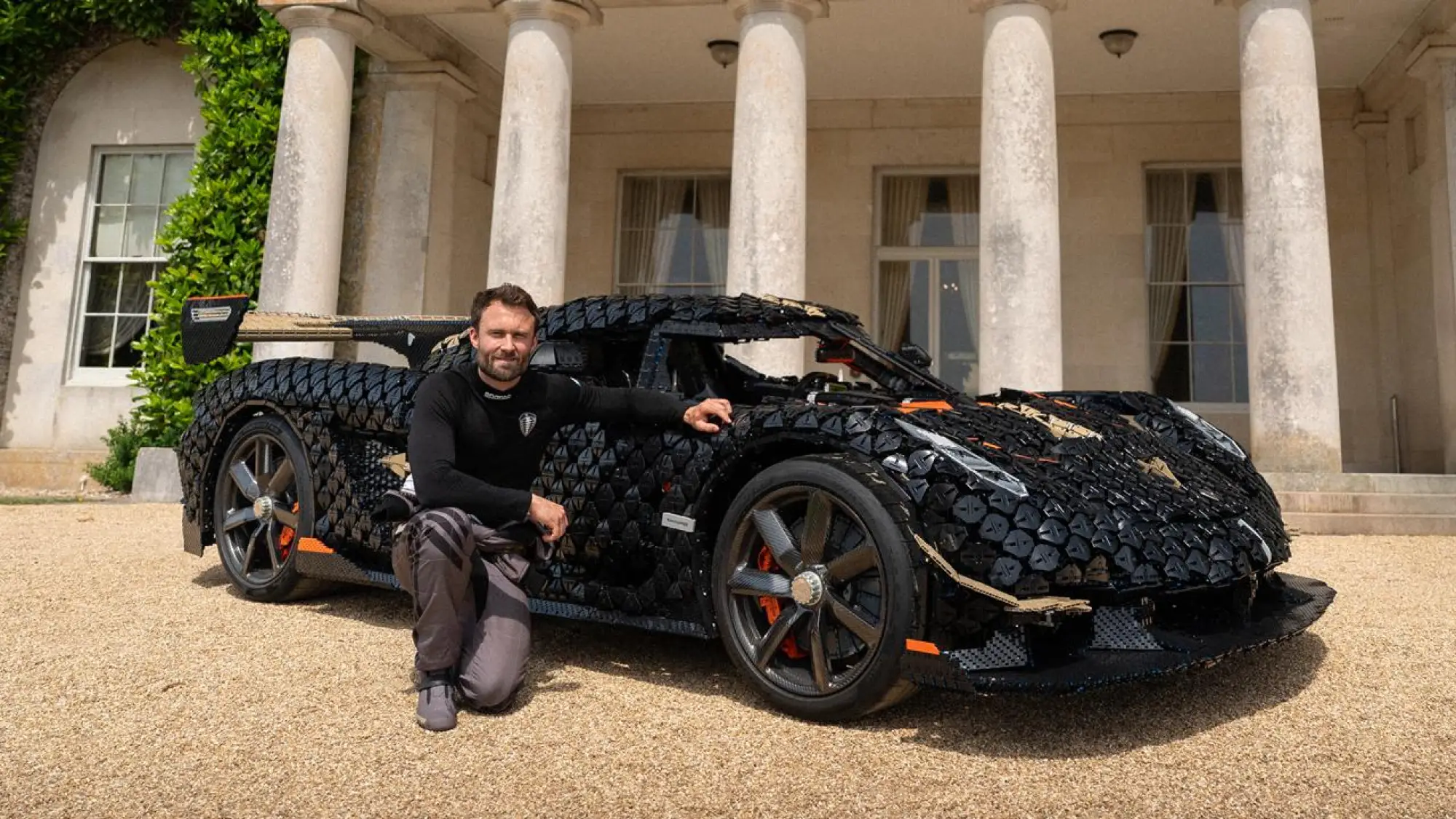 LEGO Technic Hypercar Koenigsegg Sadair Spear - 67